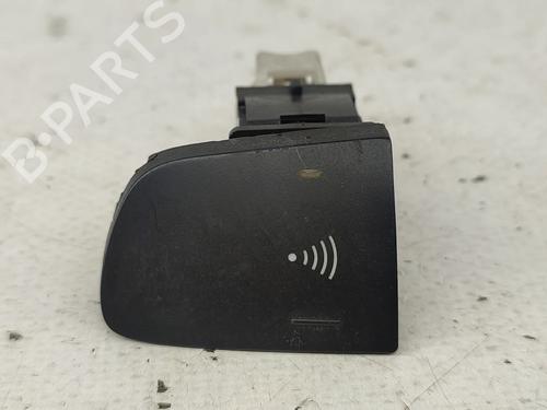 switch-peugeot-307-3ac-2000-2001-2002-2003-2004-2005-2006-2007-2008-2009-2010-2011-2012-31188846 main image