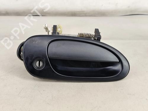 Used Front right exterior door handle Front right exterior door handle MAZDA 323 C V (BA) 1.5 16V (BA11) (88 hp) 31642846 31642846