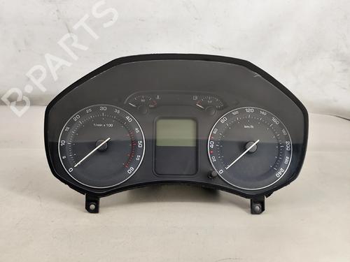 Used Instrument cluster SKODA OCTAVIA II (1Z3) 1.9 TDI (105 hp) 31649171