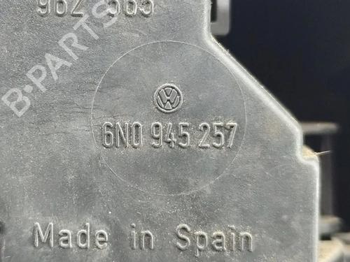 Left taillight VW POLO III (6N1) 60 1.4 | BP31672604C34 