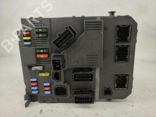 Used Fuse box Fuse box PEUGEOT 206+ (2L_, 2M_) 1.4 HDi eco 70 (68 hp) 31278912 31278912