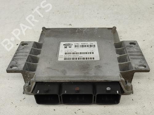 Used Engine control unit (ECU) Engine control unit (ECU) PEUGEOT 406 (8B) 2.0 16V (136 hp) 31335438 31335438