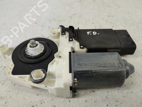 Used Right front window motor Right front window motor SEAT LEON (1M1) 1.4 16V (75 hp) 31331606 31331606