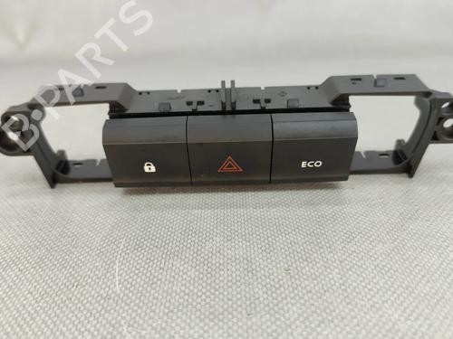 BP31652828I30 main image