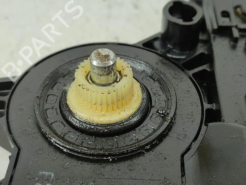 Right front window motor PEUGEOT 307 (3A/C) 1.6 HDi 110 | BP31190485E20