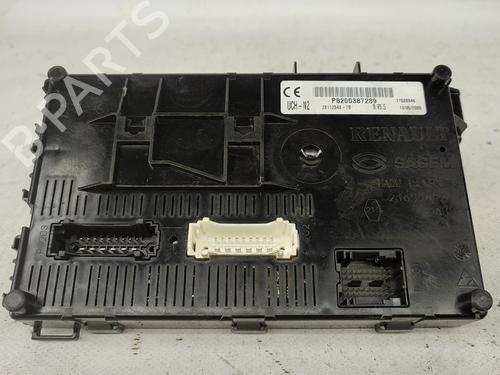 Fuse box RENAULT CLIO II (BB_, CB_) 1.5 dCi (B/C2J) | BP31806859E1