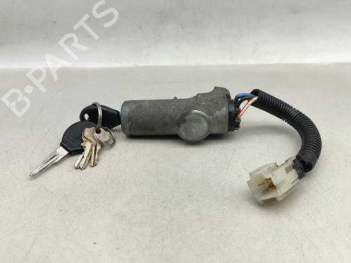 ratlastndingslas-nissan-atleon-2000-31791744 main image