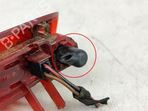 Third brake light SKODA FABIA I Combi (6Y5) 1.4 TDI | BP31718527L11 - Image 8