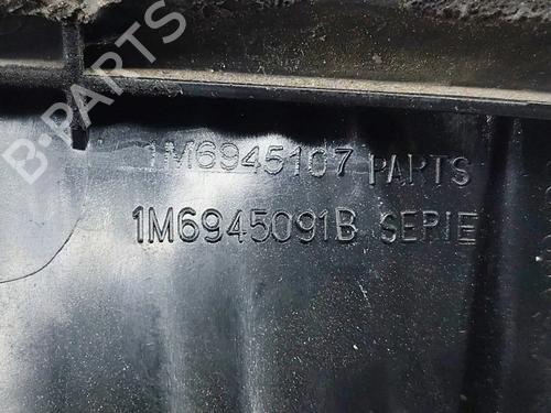 Left tailgate light SEAT LEON (1M1) 1.8 20V T | BP31829625C79 