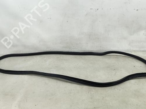 Used Rubber door seal CITROËN BERLINGO MULTISPACE (B9) 1.6 BlueHDi 100 (99 hp) 31832526
