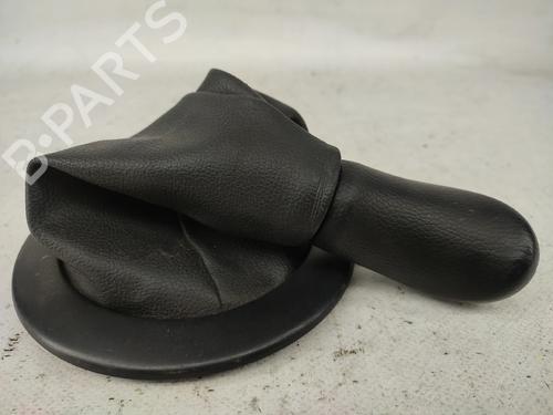 Used Shift knob Shift knob RENAULT MEGANE II (BM0/1_, CM0/1_) 1.5 dCi (BM0F, BM0T, BM2B, CM0F, CM0T) (82 hp) 31321243 31321243