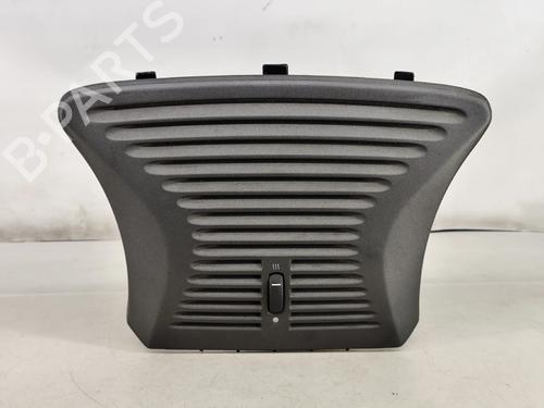 Used Air vent Air vent 31828119 31828119
