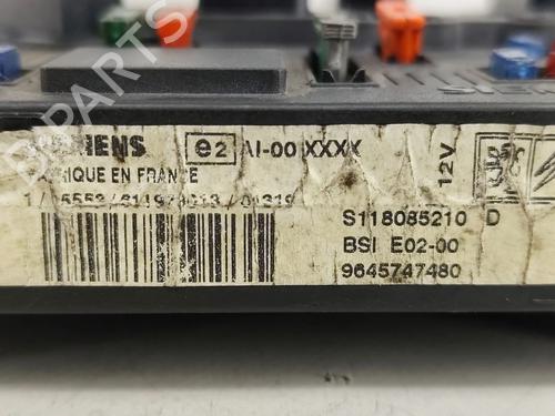 Fuse box PEUGEOT 206 Hatchback (2A/C) 1.1 i | BP31864072E1