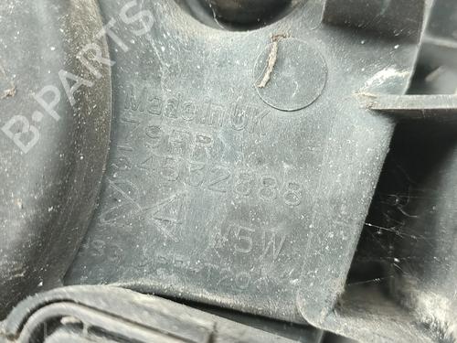 Used Right headlight Right headlight OPEL VECTRA B (J96) 1.7 TD (F19) (82 hp) 30881758 30881758