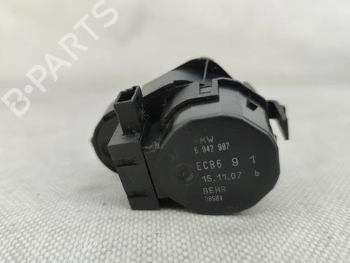 Module électronique BMW 5 (E60) 530 d (235 hp) 31835825