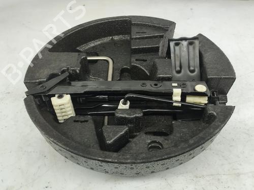 BP31835925O1 main image