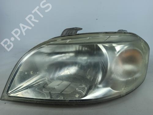 Phare gauche CHEVROLET AVEO / KALOS Saloon (T250, T255) 1.4 (101 hp) 31902578