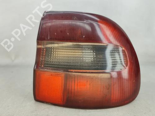 right-taillight-volvo-v40-estate-645-1995-1996-1997-1998-1999-2000-2001-2002-2003-2004-31835988 main image