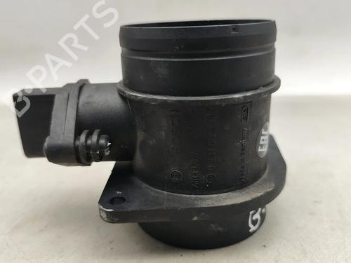 Used Mass air flow sensor VW GOLF IV (1J1) 1.9 TDI (110 hp) 31722552