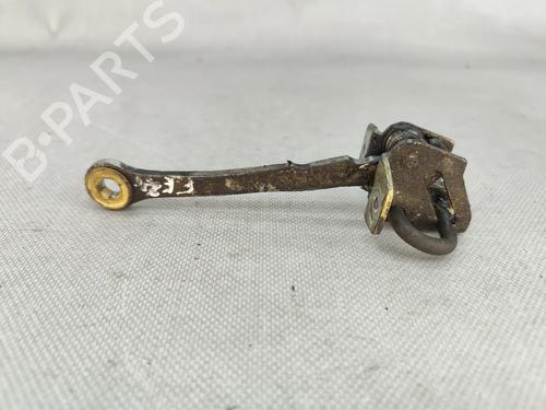 Charnière/Limiteur de porte OPEL VECTRA B Hatchback (J96) 1.6 i 16V (F68) (101 hp) 31836028