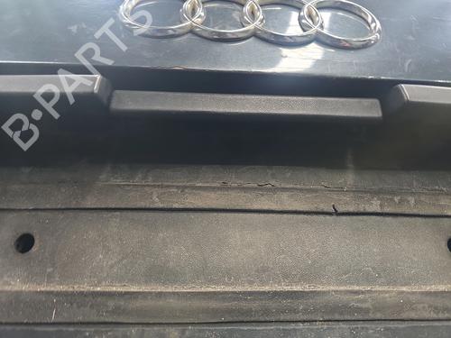 Used Tailgate handle AUDI 80 B4 Avant (8C5) 1.9 TDI (90 hp) 31921947