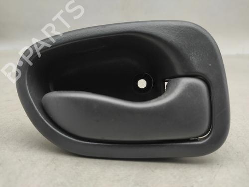Used Front right interior door handle HYUNDAI ACCENT I (X-3) 1.3 i 12V (84 hp) 31908020