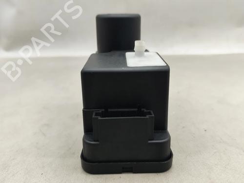 Used Comfort control module VW GOLF III (1H1) 1.4 (60 hp) 31921963