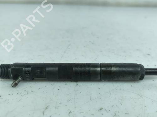 Used Injector RENAULT MEGANE II Estate (KM0/1_) 1.5 dCi (KM0F, KM0T, KM2B) (82 hp) 31861057