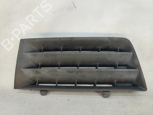 Used Grille RENAULT MEGANE II Estate (KM0/1_) 1.5 dCi (KM0F, KM0T, KM2B) (82 hp) 31861047