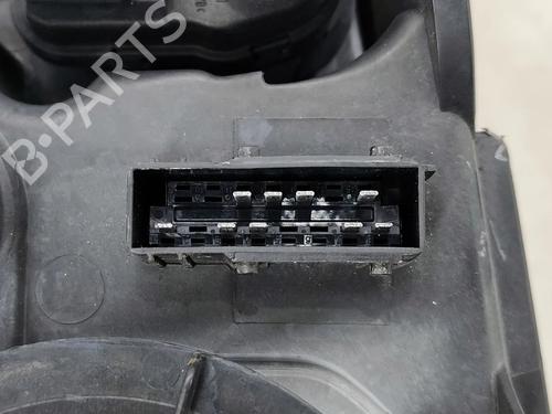 Right headlight CITROËN C5 III (RD_) 2.0 HDi (RDRHD8, RDRHDJ, RDRHR8, RDRHRJ) | BP31922053C29 