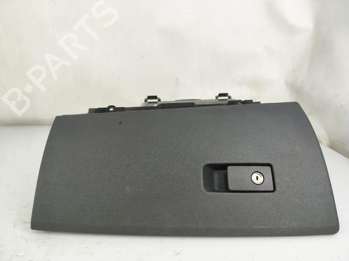 Used Glove box Glove box VOLVO V70 III (135) D3 / D4 (163 hp) 31918725 31918725