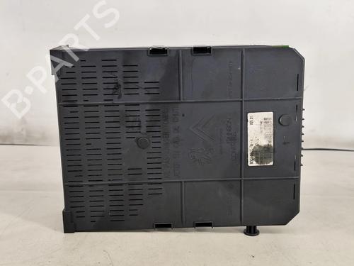 Fuse box CITROËN C5 III (RD_) 2.0 HDi (RDRHD8, RDRHDJ, RDRHR8, RDRHRJ) | BP31921981E1 - Image 4
