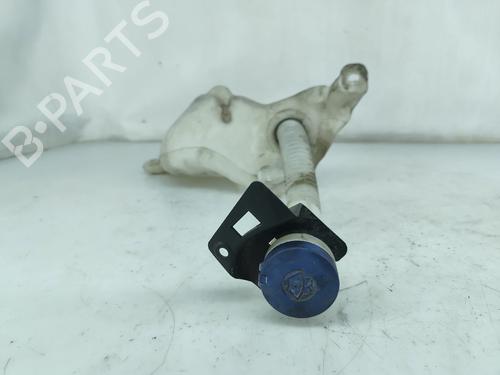 Used Windscreen washer tank PEUGEOT 307 (3A/C) 2.0 16V (136 hp) 31918824