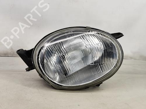 Used Right headlight Right headlight TOYOTA COROLLA Liftback (_E11_) 1.4 (EE111_, EE111R) (86 hp) 31950234 31950234