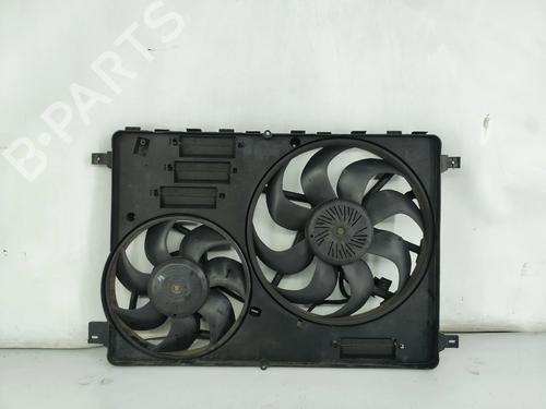 Used Radiator fan Radiator fan VOLVO V70 III (135) D3 / D4 (163 hp) 31918768 31918768