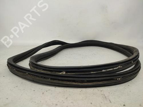 Gummiliste PEUGEOT 108 1.2 | BP31908033C142