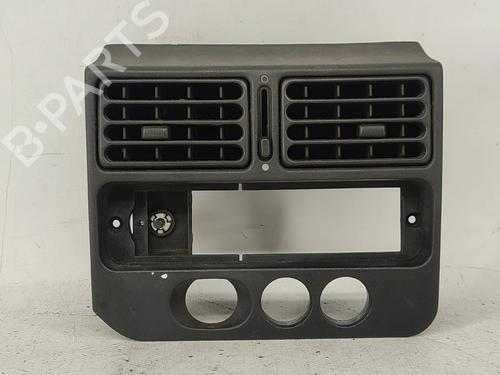 air-vent-peugeot-106-ii-1a_-1c_-1996-1997-1998-1999-2000-2001-2002-2003-2004-2005-31345104 main image