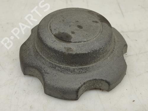 Used Hub cap NISSAN PATROL GR V Wagon (Y61) 2.7 TD (99 hp) 31667726