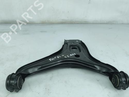 Used Left front suspension arm AUDI 80 B4 Avant (8C5) 1.9 TDI (90 hp) 32000144