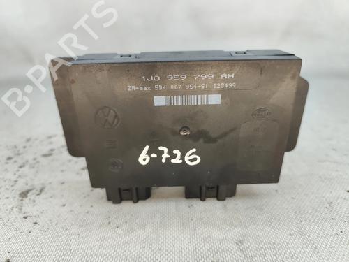 lights-ecu-vw-passat-b5-variant-3b5-1997-1998-1999-2000-2001-31950098 main image