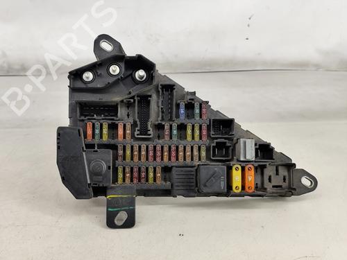 Used Fuse box Fuse box BMW 5 (E60) 530 d (218 hp) 31171283 31171283