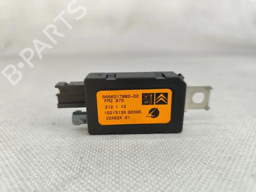 Used Electronic module Electronic module CITROËN DS4 (NX_) 1.6 THP 200 (200 hp) 31976192 31976192