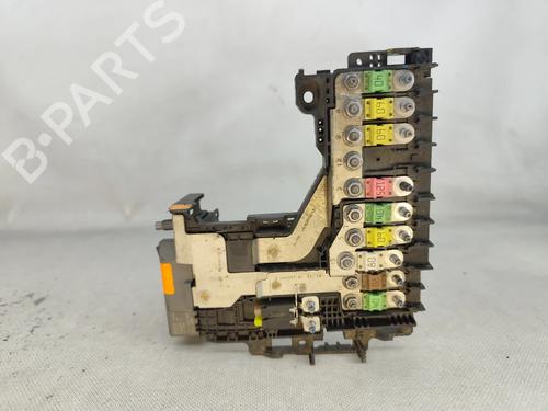 Used Fuse box Fuse box CITROËN DS4 (NX_) 1.6 THP 200 (200 hp) 31981018 31981018