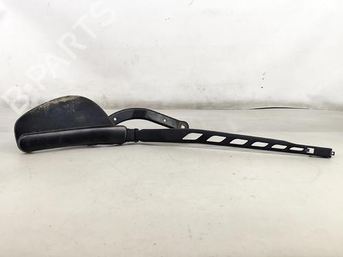 Used Front windshield wiper arm Front windshield wiper arm BMW 5 (E60) 530 d (218 hp) 31171276 31171276