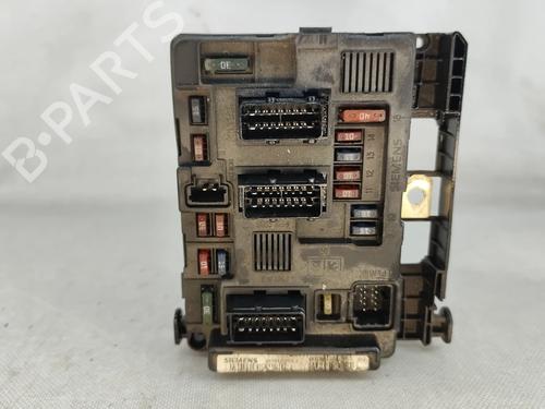 Used Fuse box CITROËN C5 I (DC_) 2.0 HDi (107 hp) 31976334
