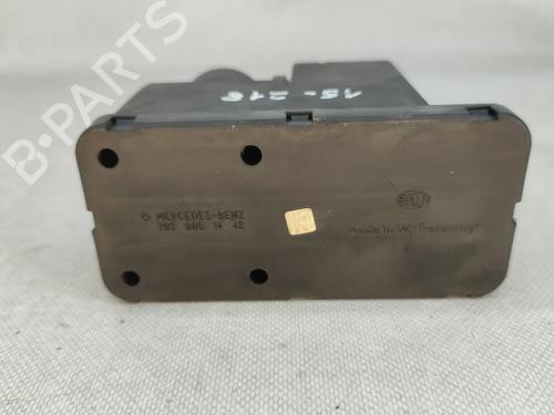 Used Comfort control module Comfort control module MERCEDES-BENZ C-CLASS (W202) C 200 D (202.120) (75 hp) 31976377 31976377