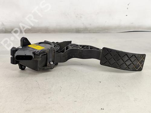 Used Pedal VW POLO V (6R1, 6C1) 1.0 (75 hp) 30804685