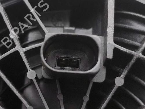 Tailgate handle VW POLO V (6R1, 6C1) 1.0 | BP30804690C132 