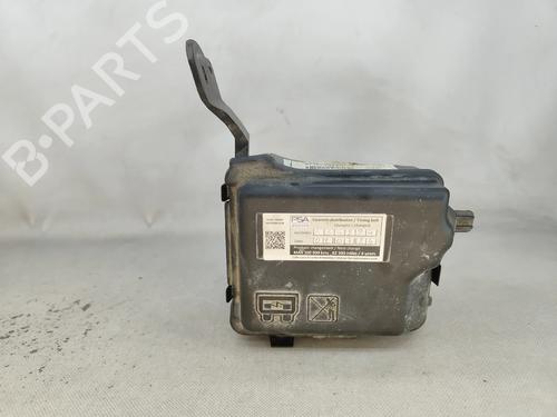Used Fuse box Fuse box PEUGEOT 208 I (CA_, CC_) 1.2 PureTech 82 (82 hp) 32023945 32023945