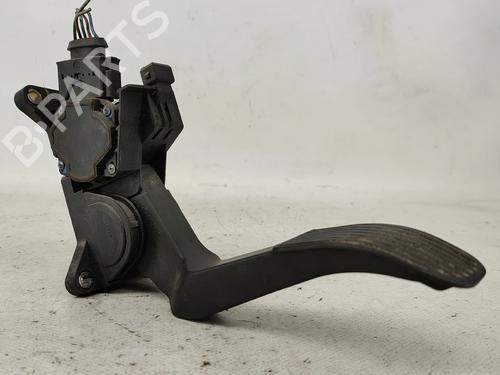 Used Pedal Pedal MERCEDES-BENZ VITO Van (W638) 112 CDI 2.2 (638.094) (122 hp) 30877123 30877123